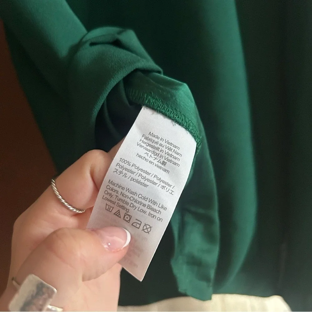 J. Crew Puff Sleeve Satin Back Crepe Top Keyhole Blouse BL712 Green NWT Size LT‎